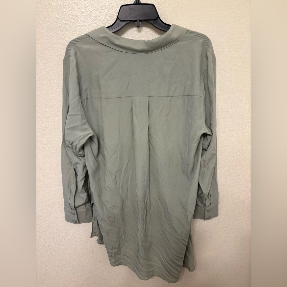 Soft Surroundings Women's Button Down Shirt in Light Green - Picture 6 of 6